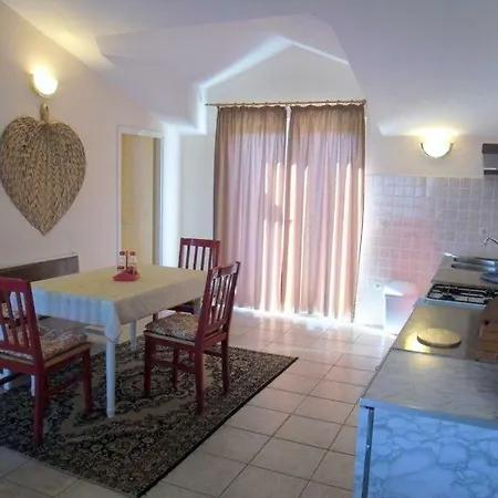 House 193307-holiday Davorka *
